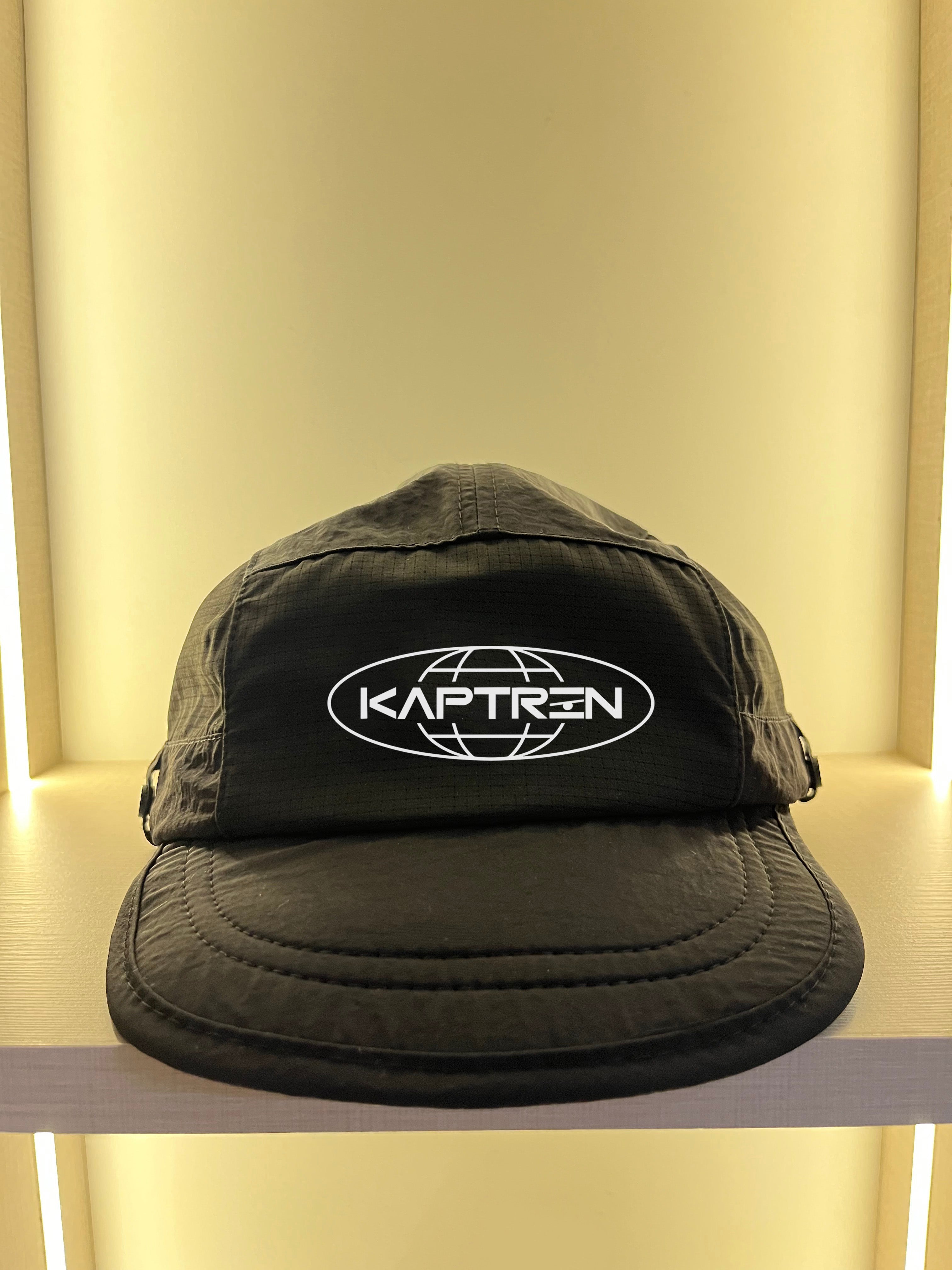 FIVE PANEL